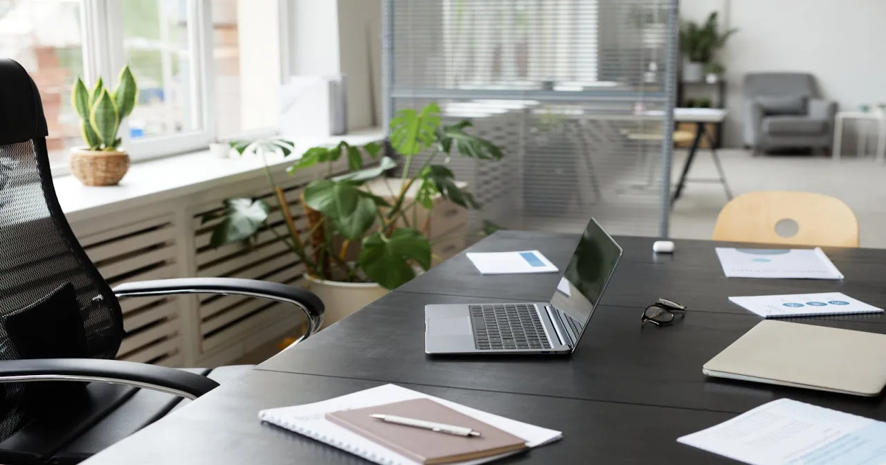 How Consultants Can Manage More Clients Without Drowning in Admin