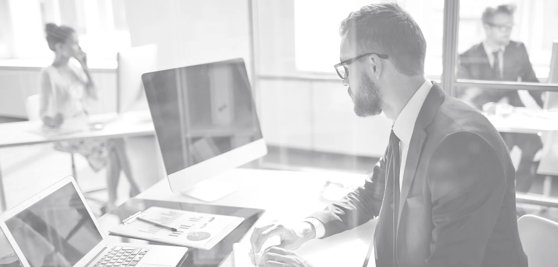 The Role of Technology in Enhancing Consulting Services